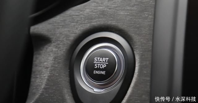 廉价版的 帕拉梅拉 国六180马力 不足14万卖不过轩逸卡罗拉 普通车 中年 中薪 廉价版的 帕拉梅拉 国六180马力 不足14万卖不过轩逸卡罗拉 普通车 中年 中薪