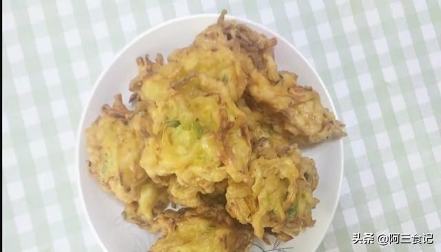 小孩|这才是土豆的最香吃法，做法简单家常，又香又脆，大人小孩都爱吃