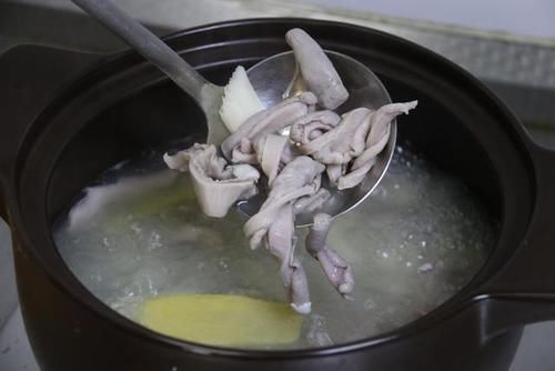 胃寒，脾虛，胃不好，教你1款湯，暖胃護胃，脾胃更健康