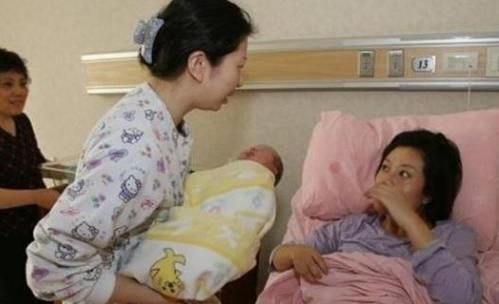 产妇|为什么孕妈会边生娃边解决“生理需求”看完这些原因,要理解