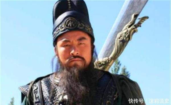 关胜&水浒传中,宋江让位三次,无人敢接,此人敢接,宋江却不敢让给他