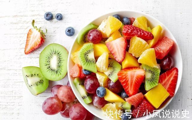 更年期女性|妇科主任:女人过了50岁大关,需及时补充4种营养素,别不当回事