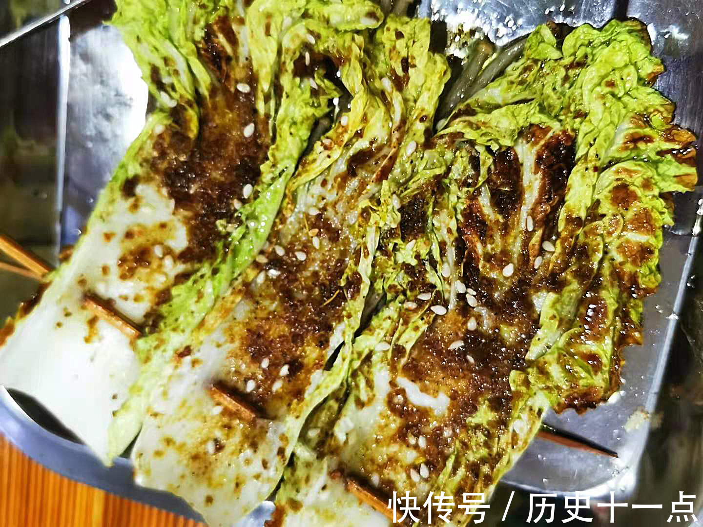 花生米|一家三口吃烧烤,才花了37块钱,美味又解馋,网友:价格太便宜了