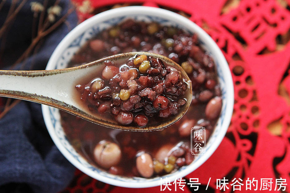 腊八节|明日腊八节,年味渐浓,记得喝这粥,香滑软糯滋补,驱寒保暖好过冬