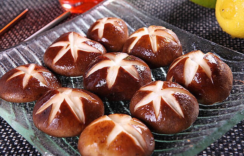 红酒|这些食物作用不小,补血养血、远离妇科炎症,女性朋友不妨试试