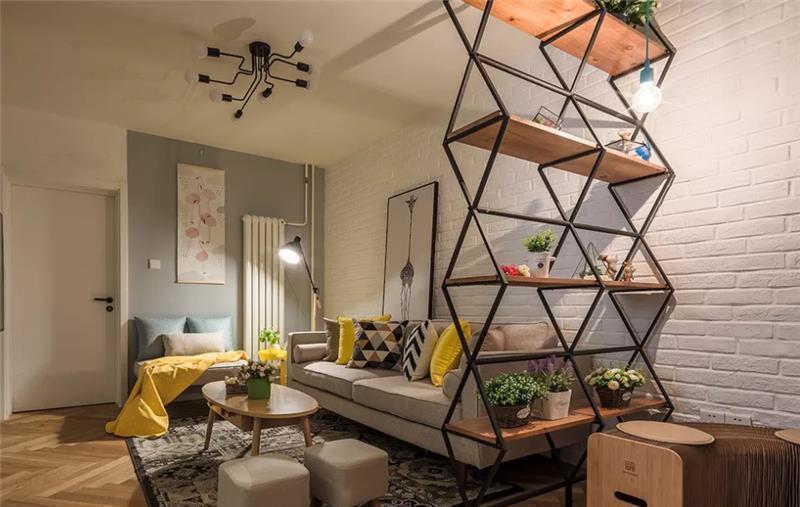 木格栅|房子那么小还砌什么墙?挤爆了!现在别人家小户型都这样做隔断!