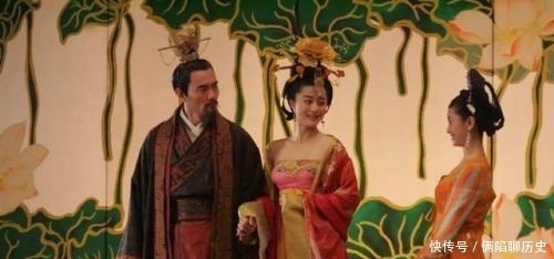 杨国忠|马嵬坡兵变，唐玄宗有能力挽救杨贵妃的性命吗？为什么？