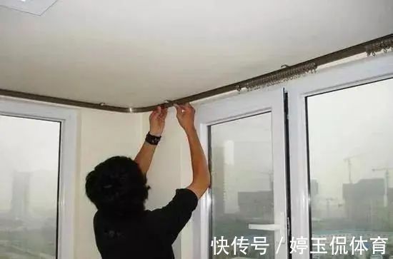 滑轨杆|窗帘到底是轨道杆好还是罗马杆好?看完邻居家才发现错了!