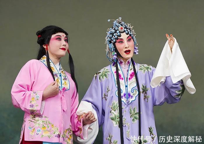 京剧程派青衣张火丁的演出,为何会被当成一种现象来研究?