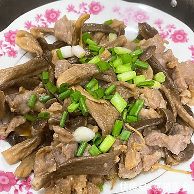 我奶奶教我的鹿茸菇蒸猪肉的技巧,一定要加它才好吃