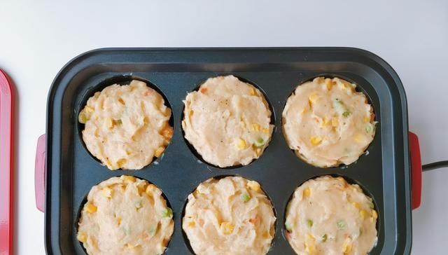  好吃|开学早餐不用愁，这饼不用揉面，低脂少油，营养均衡，好做又好吃