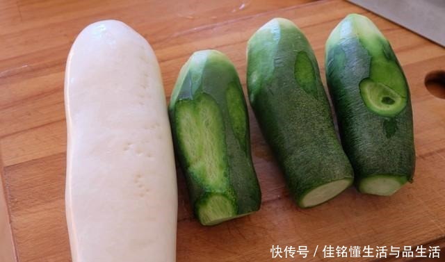 嘎嘣脆|冬天最爱吃的萝卜干,这做法简单省时间,两天就入味,好吃嘎嘣脆