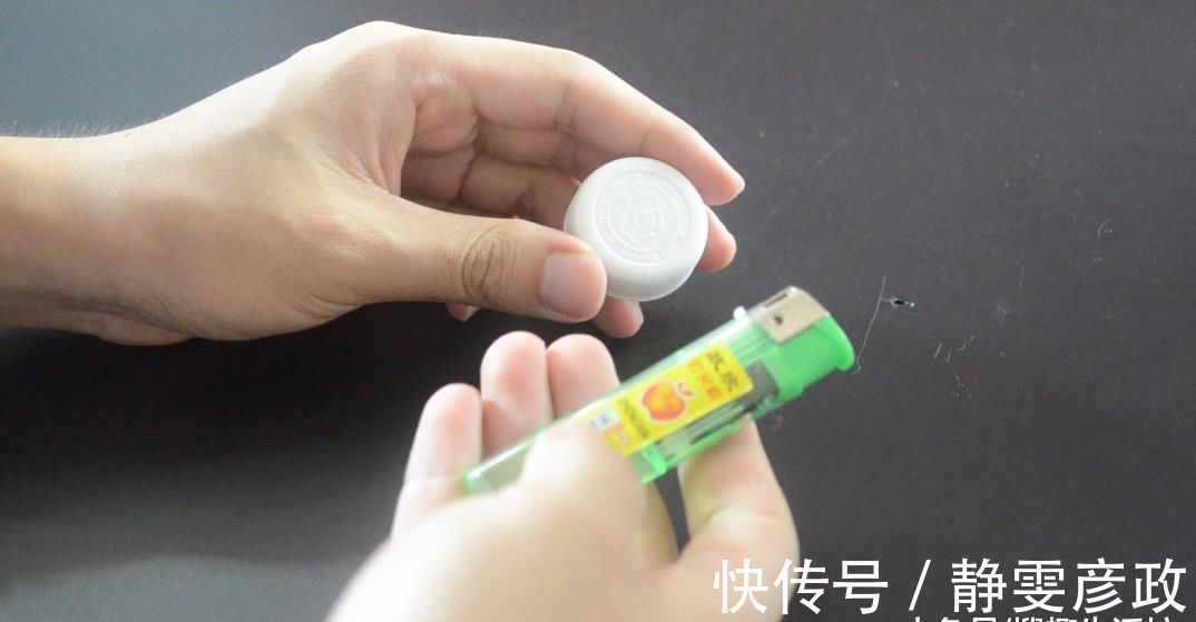 塑料瓶|瓶盖上面戳一个洞, 没想到还有这个作用, 看完你会感谢我的