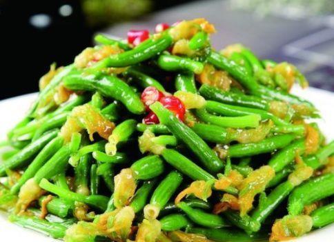 枸杞枸杞|女性不想变黄脸婆，要坚持吃3种食物，滋补身体，好处多多！