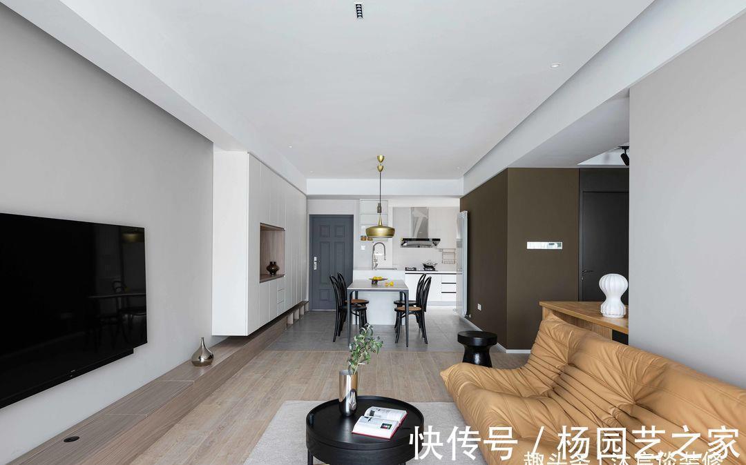 书桌|他大胆拆掉家里5面墙,全屋简洁大方还很实用,干净清爽太宜居了