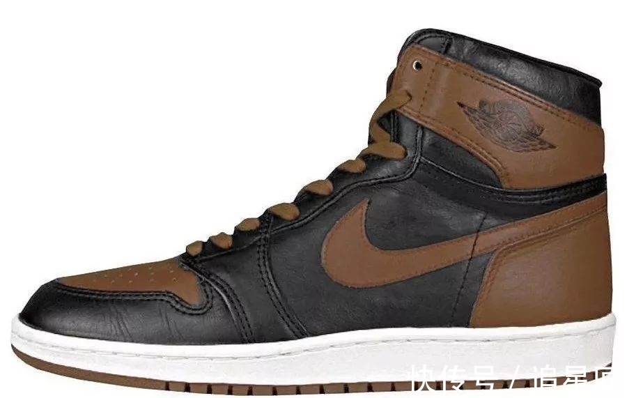 tom 资讯丨四双“倒钩色”AJ1曝光,Nike火星鞋补货近万双?
