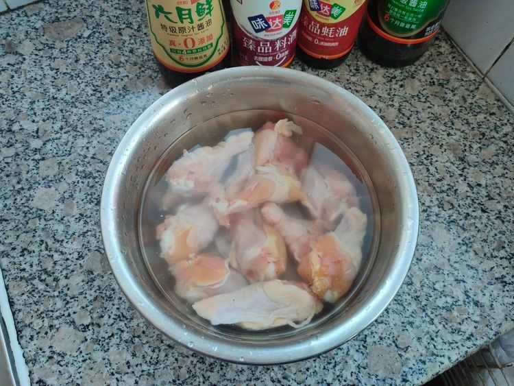自制照烧鸡翅根，方法简单，满满的日式风味，孩子很喜欢吃
