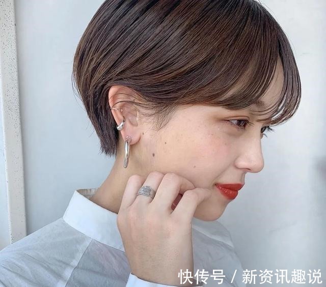 短发造型|剪短发怕不好看!这几款春日短发有点乖,“可承包你一整年的美”!