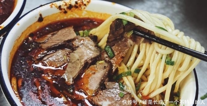 的面馆,味道正宗,店名比牛肉面更吸引顾客