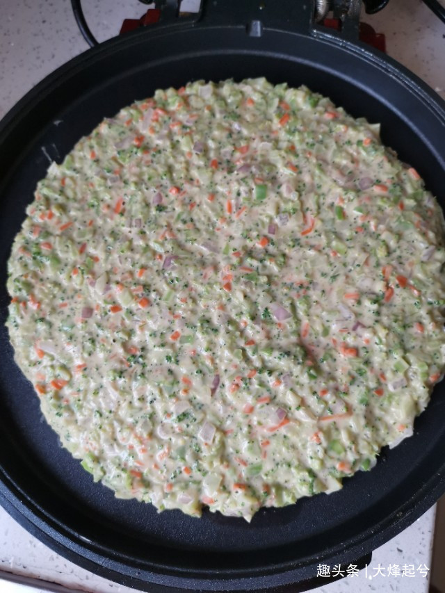 蔬菜饼|西兰花蔬菜饼，适合早餐吃的快手美食