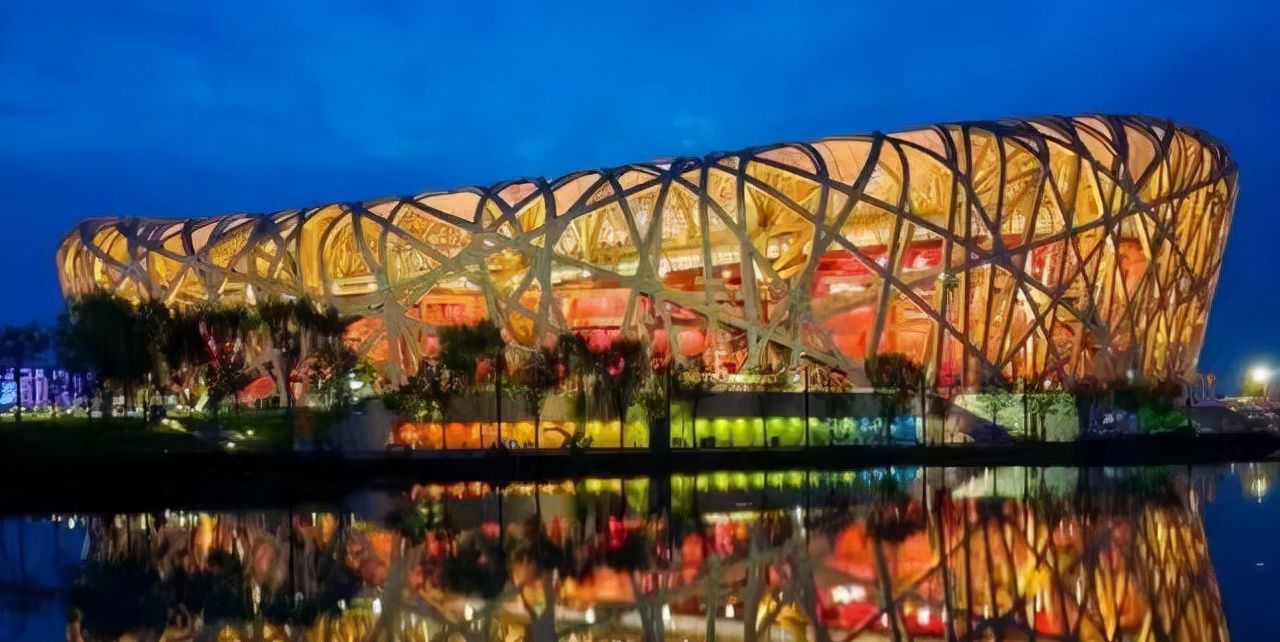 敢于“征服”鸟巢的歌手:有人赚得盆满钵满,也有人亏到血本无归