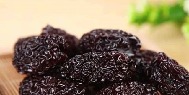 瘦身|女人来月经时，5种食物不妨多吃，排出子宫污血，还能悄悄瘦身