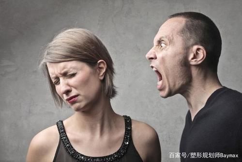 65岁大娘坚持早睡,从不失眠,专家坦言:常吃“一素”,你也可以