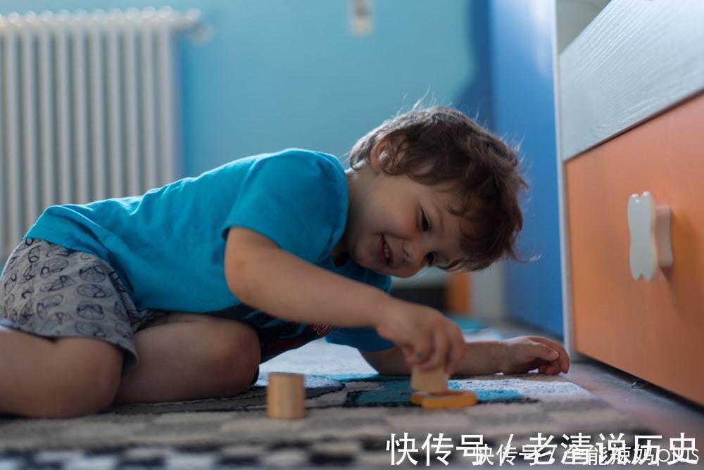 家长|从小这3个 “坏习惯”缠身的娃,暗示智商不会低,爸妈别乱改正