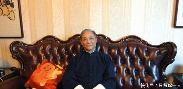 京剧|京剧大师张学津一生无子,逝世后全体徒弟跪拜:我们都是您的儿子