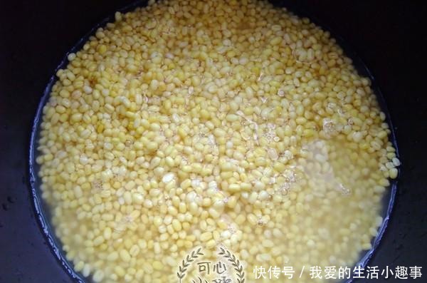 紫薯和绿豆这样做，大人小孩都喜欢，好看又好吃，分分钟搞定！