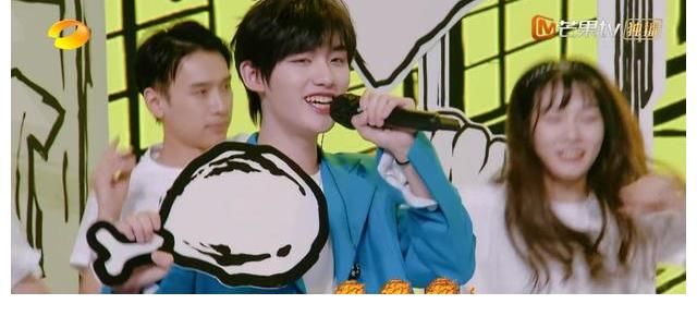 丁程鑫|夏日已过,仍觉丁程鑫等4位少年,他们的美食串烧歌,真可口