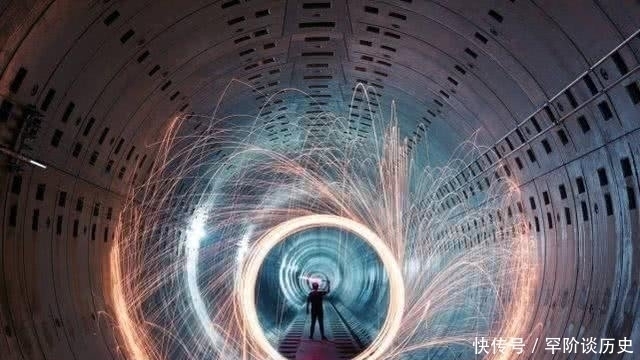 光年之外 宇宙“最快的速度”并非光速？科学家发现：光速在它面前犹如“龟速”？