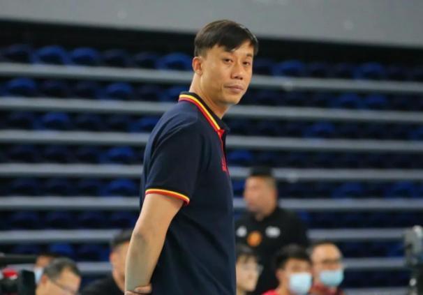 安家杰|蔡斌教练组即将组成,李岩龙恐成左膀右臂,曾勇夺U23亚锦赛冠军