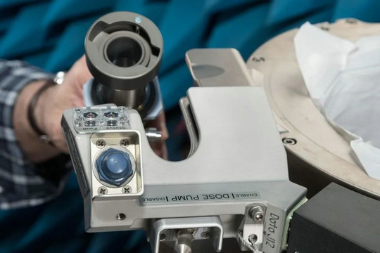 马桶 价值2300万美元的马桶,比等量黄金都贵:国际空间站的太空马桶