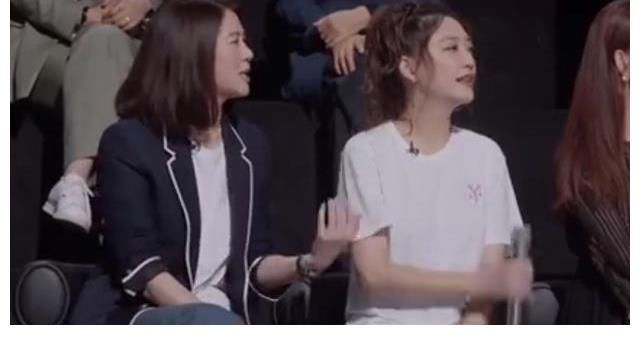 应采儿看陈小春表演，陈小春激动到说话需要翻译，网友：被虐到了