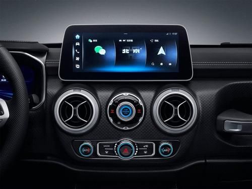 t限量2021台,全新一代BJ40环塔冠军版限量版为啥“一车难抢”?