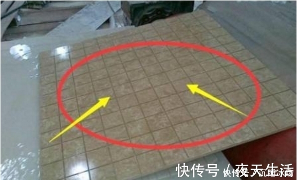 水流|越来越多人淋浴房不铺瓷砖了,他们都这样设计,防滑又美观
