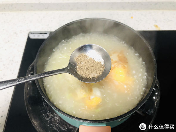 虾皮|入冬以后,补冬多吃“根”,新鲜萝卜做汤是一绝,汤鲜味美特好喝