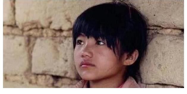 羡慕|变形记中唯一一个，被城市家庭收养，如今活成别人羡慕的样子