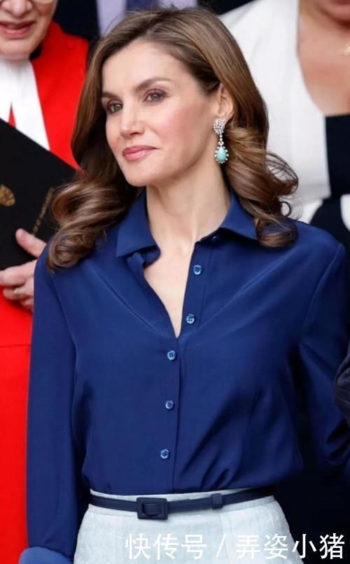 珠宝|西班牙王室珠宝欣赏,项链能拆卸成手镯,设计独特巧妙