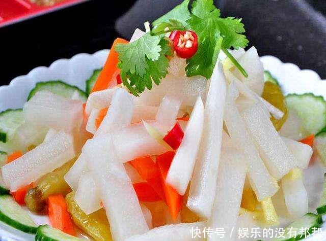 好吃|腌萝卜用陈醋还是白醋?简单好吃又脆爽,酸辣可口