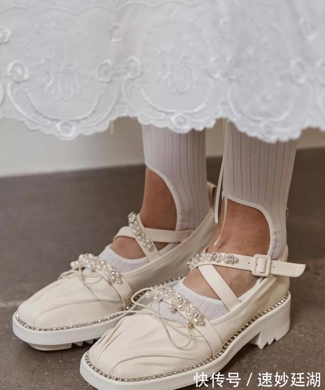 贝壳帽|大肠发圈、鲨鱼夹又过时了?这4款神仙好物才是真洋气