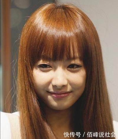 泡面 女人过了40岁,尽量少留这3款“大妈”发型,这3款发型更适合你