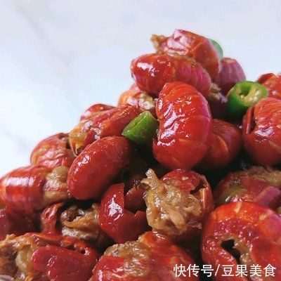 青辣椒|做堂堂正正的人吃地地道道的麻辣虾尾