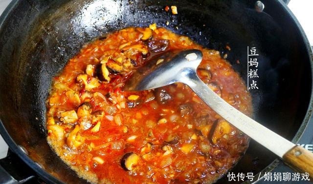 家常麻婆豆腐的做法,简单易上手,没肉也想吃2碗