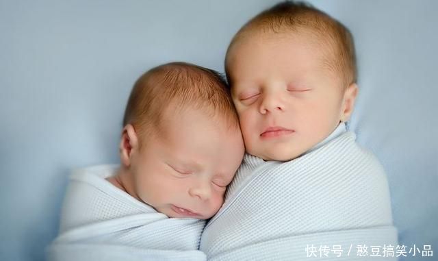 新生儿|宝宝出生6斤6两,奶奶逢人就夸“天赐聪明娃”!专家给出了真相