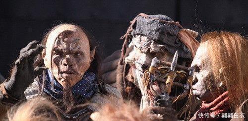 亲近|西游记中只有这两个妖怪敢称仙,而且他们之间的关系还挺亲近的!