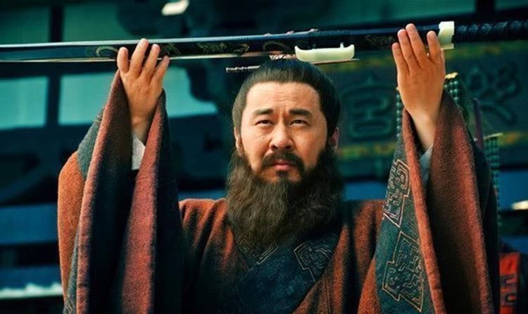 暴躁|丁夫人脾气暴躁也没生育,曹操最喜欢,两人关系却闹得很僵