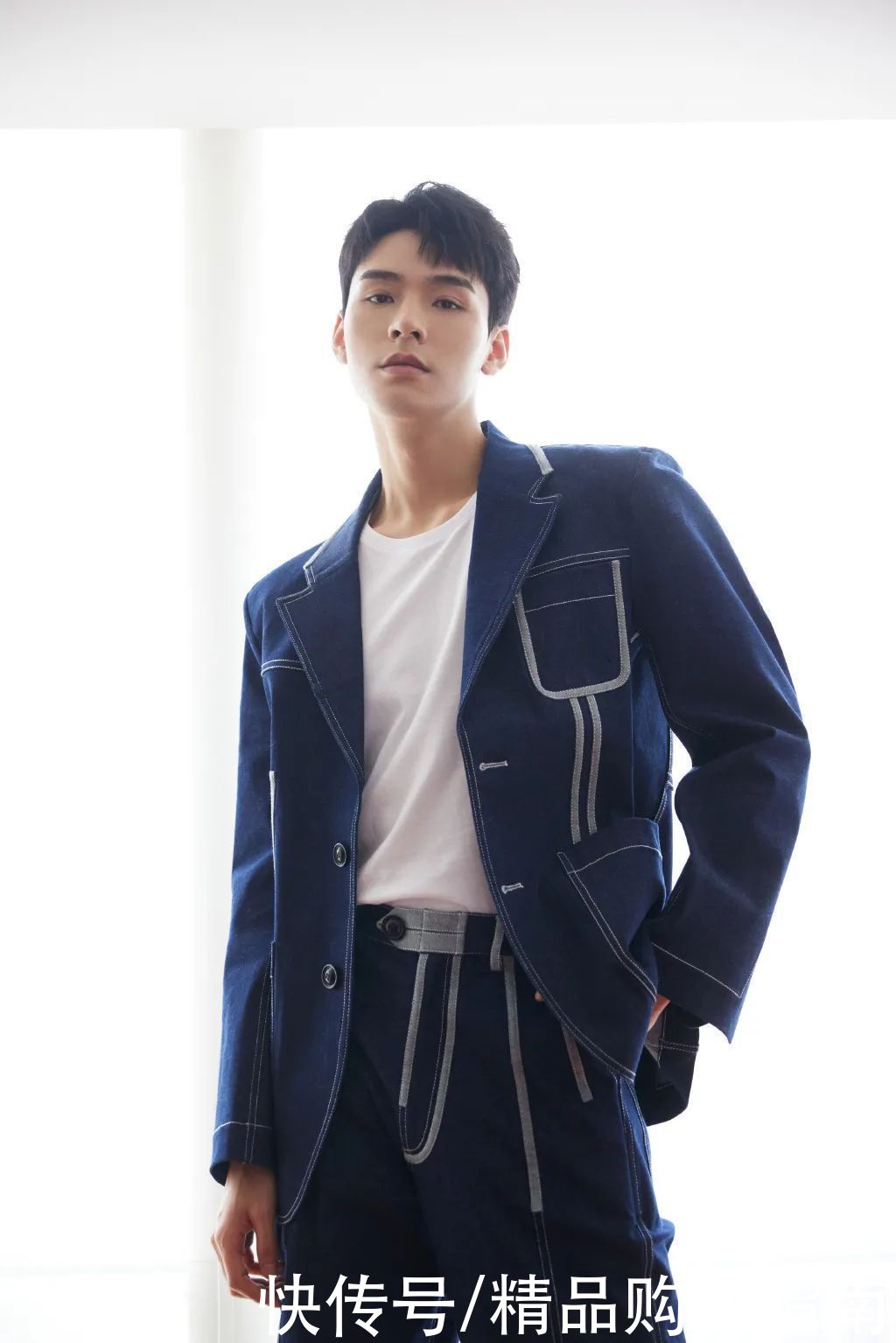 顶流们的阳谋，联手把国潮穿出圈