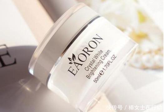 必备|这几款素颜霜简直是懒人必备,轻松打造自然伪素颜